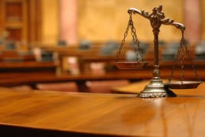 Jury Trial Or Judge: What Do Houston Criminal Defense Attorneys Recommend?